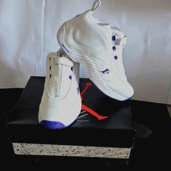 Allen Iverson Answer 4 Free Agent PE Mens Size 10.5 $150.00 Kobes Shoe - Picture 1 of 8